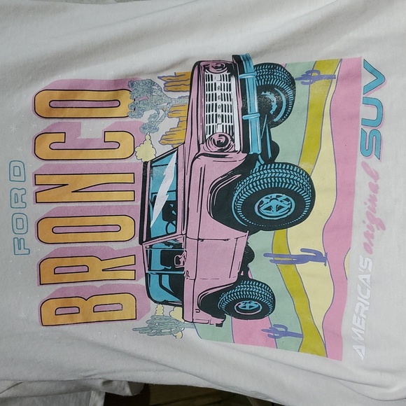 MEDIUM FORD BRONCO AMERICAS ORIGINAL SUV GRAPHIC TEE PASTEL SHORT SLEEVE TSHIRT - Picture 2 of 4